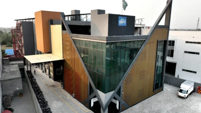 leather gloves manufacturer, industrial leather gloves supplier, mechanic gloves manufacturer, PU leather products manufacturer, safety work gloves supplier, protective leather