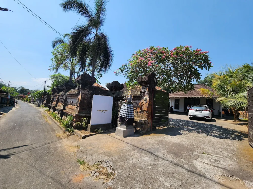 Megaya Bali Garment and Clothing Manufacturer exporter in Denpasar, Indonesia.