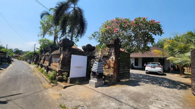 Megaya Bali Garment and Clothing Manufacturer exporter in Denpasar, Indonesia.